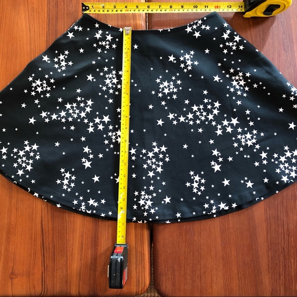Brand New Kate Spade Saturday Black Circle Skirt with Star Print, US 0 fits S - Picture 7 of 8